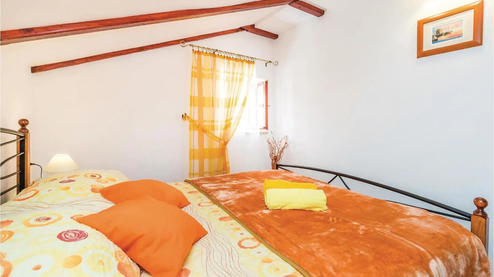 Gorgeous Home In Moscenicka Draga With Kitchen