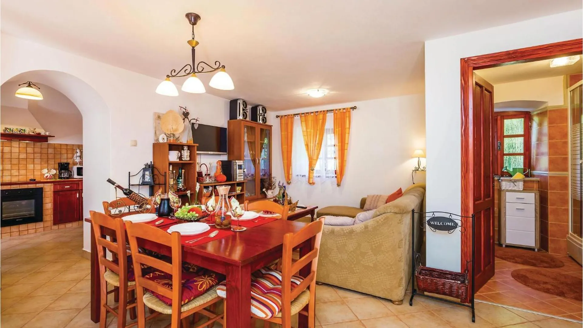 Gorgeous Home In Moscenicka Draga With Kitchen Holiday home